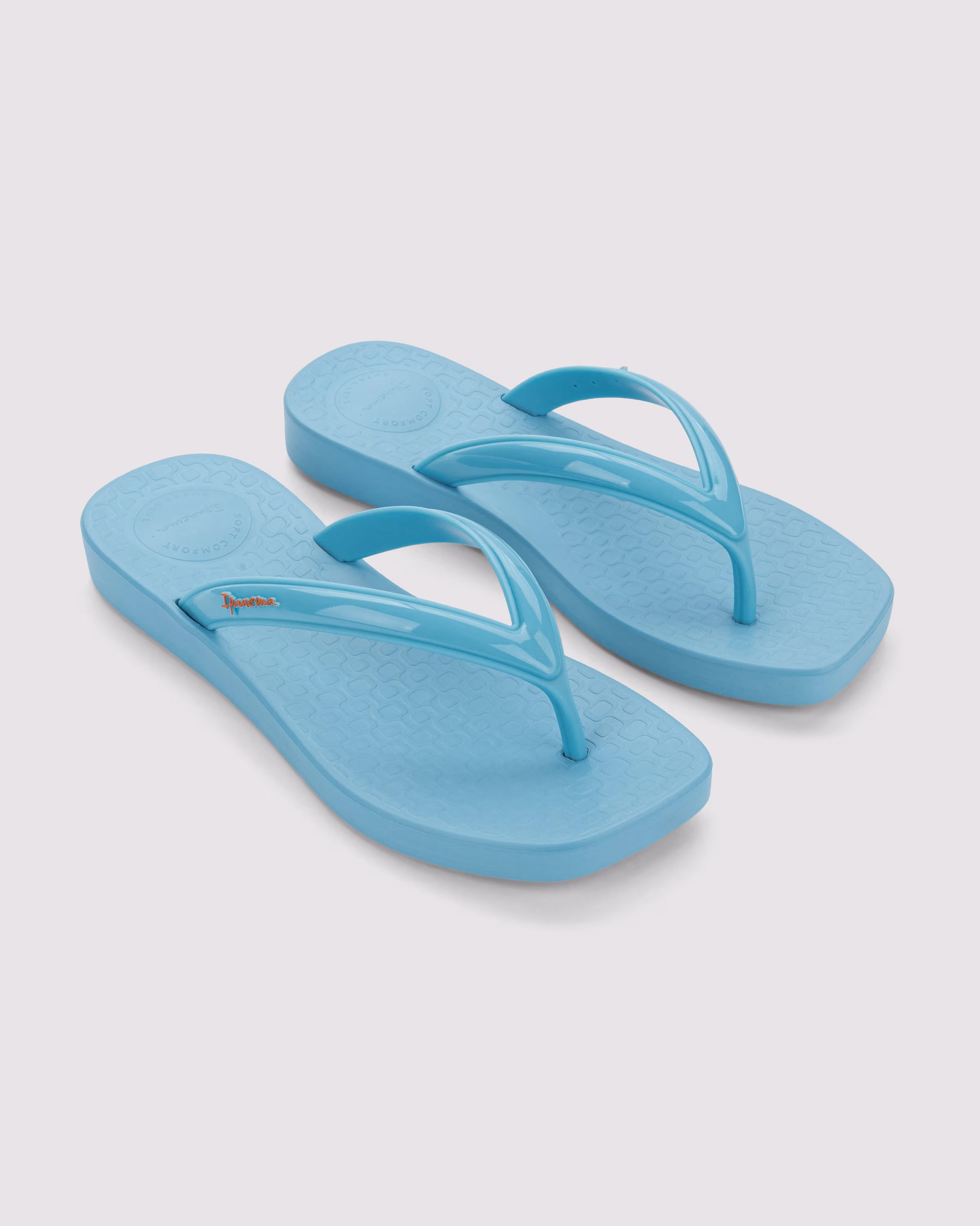 Kit Pluma: chinelo azul